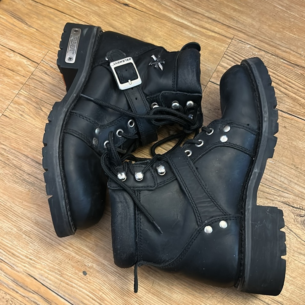 X Element Women’s Boots Size 8